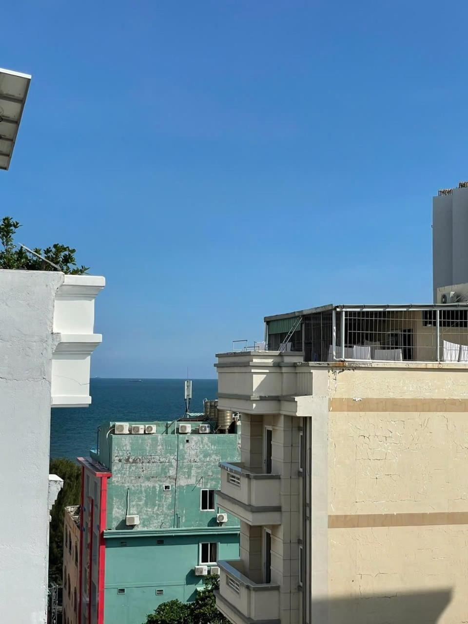 Long 2 * Vung Tau
