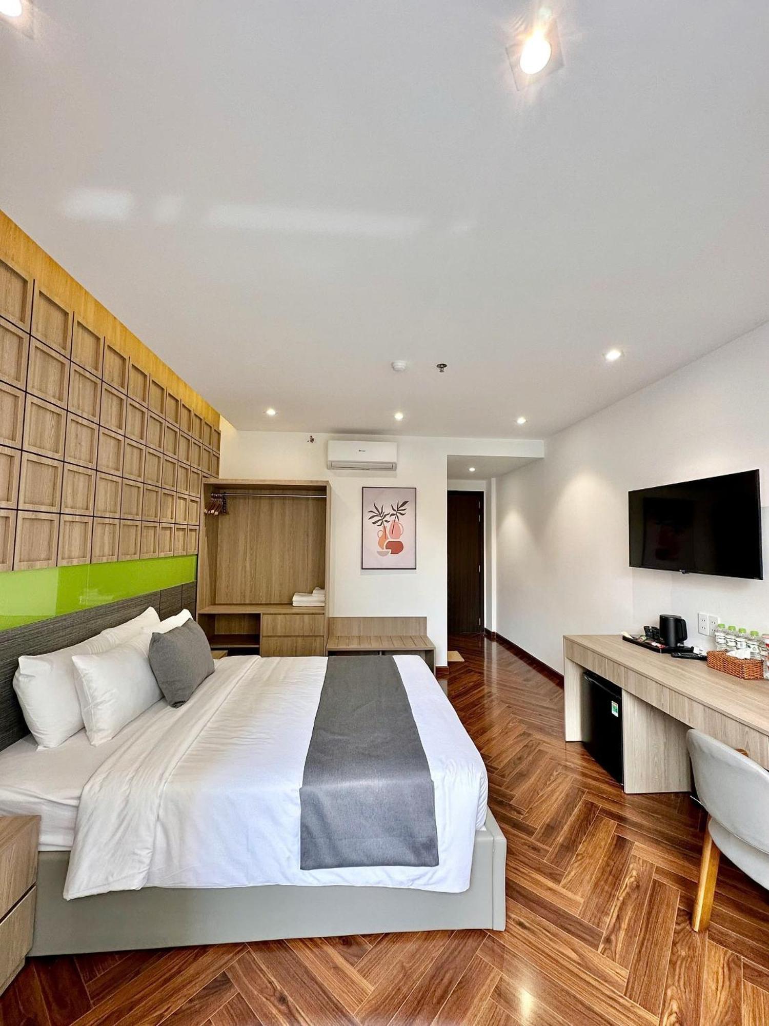 Long 2 * Vung Tau