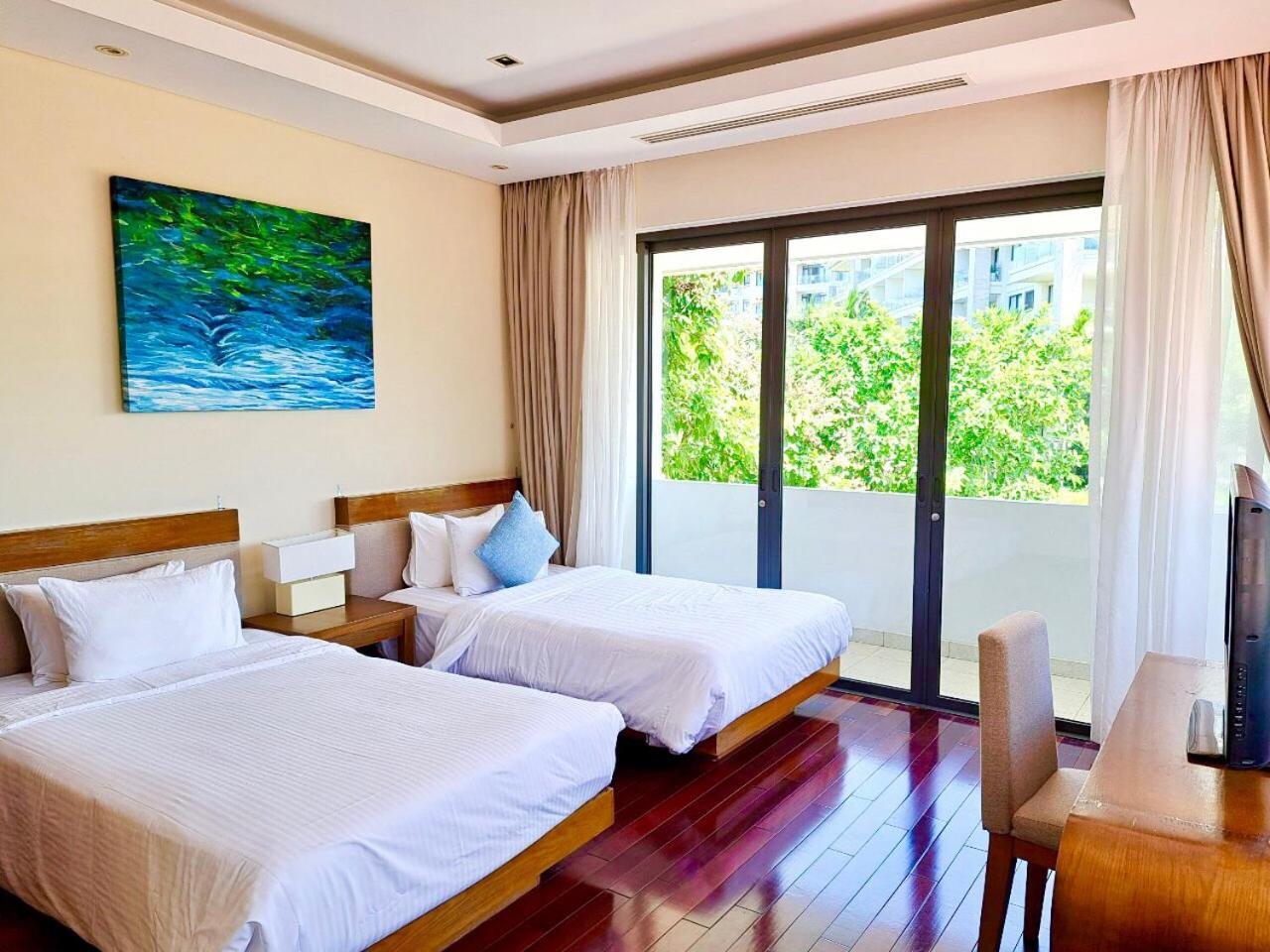 Resort Blue Sky & Da Nang