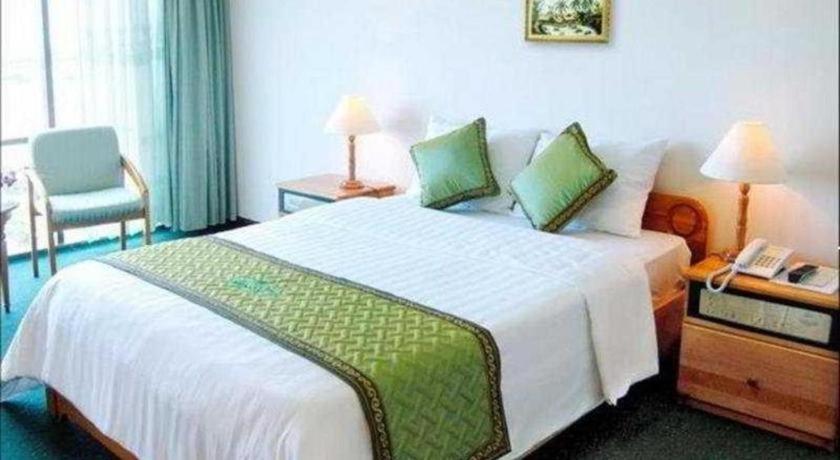 Hotel Bamboo