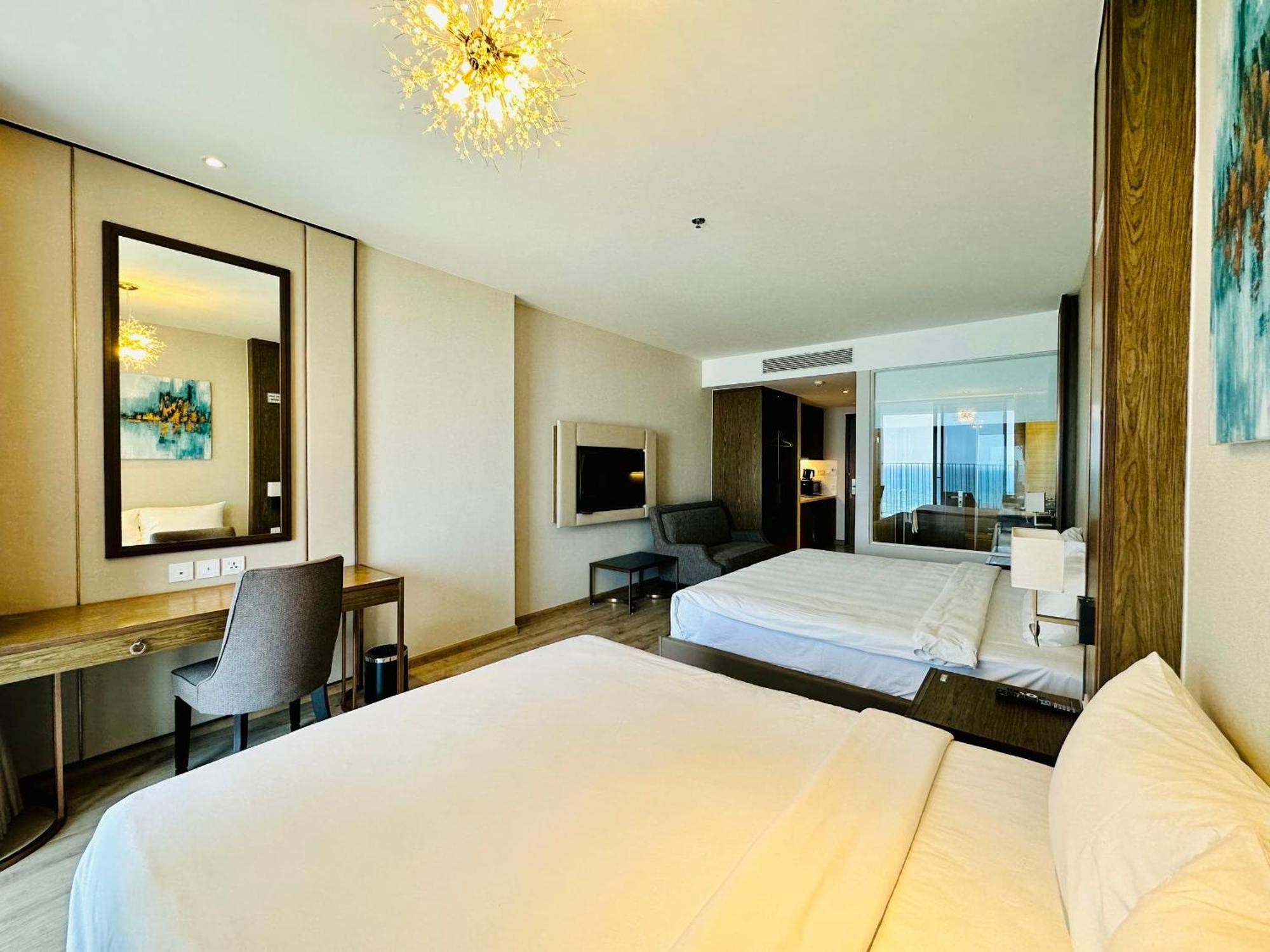 Luxanova Panorama Residences Aparthotel