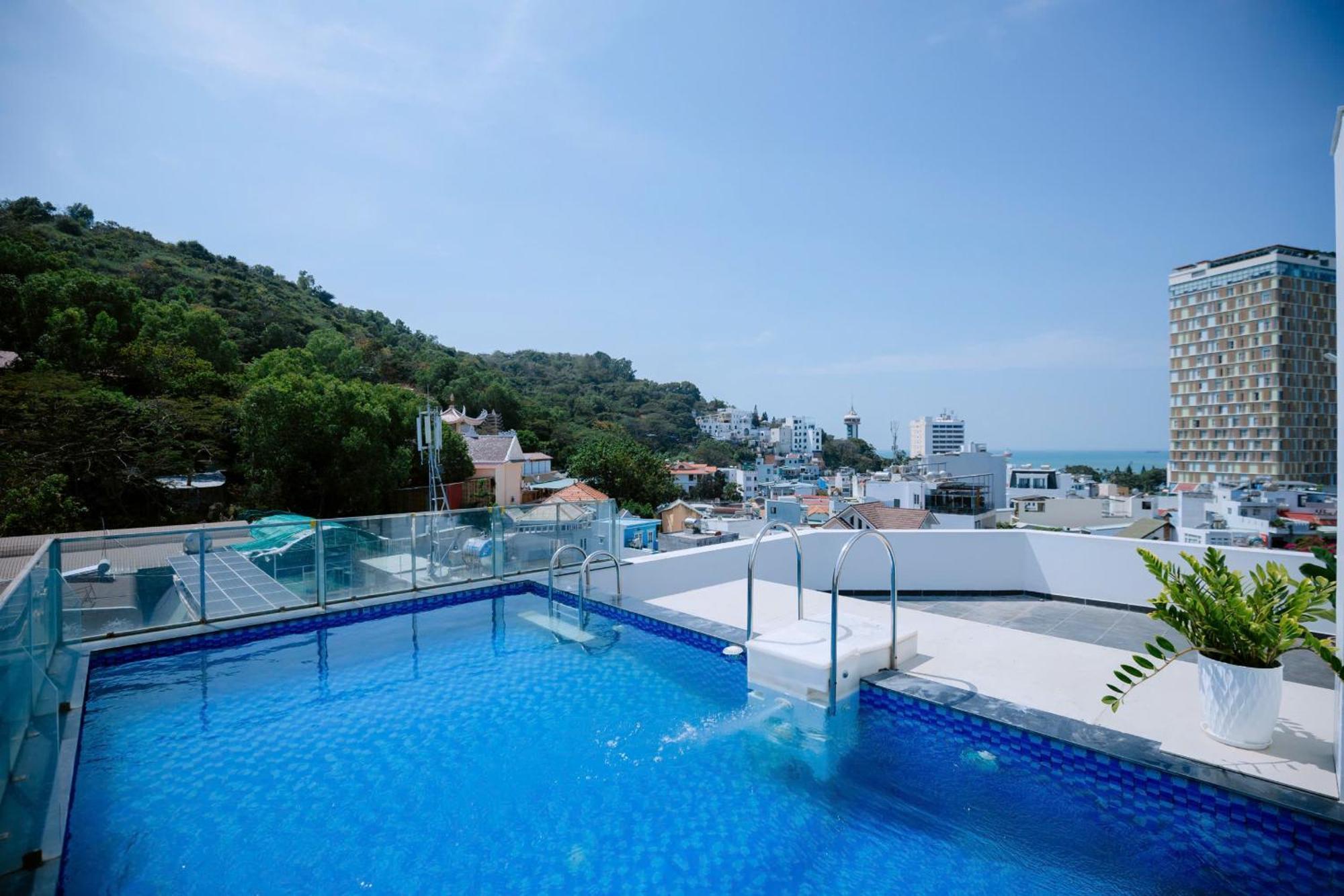 Blue Sea Luxury &