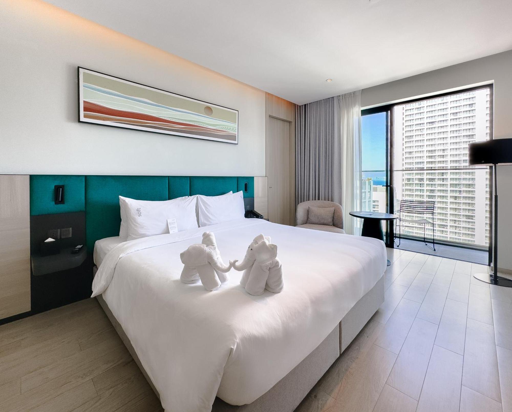 Hotel December