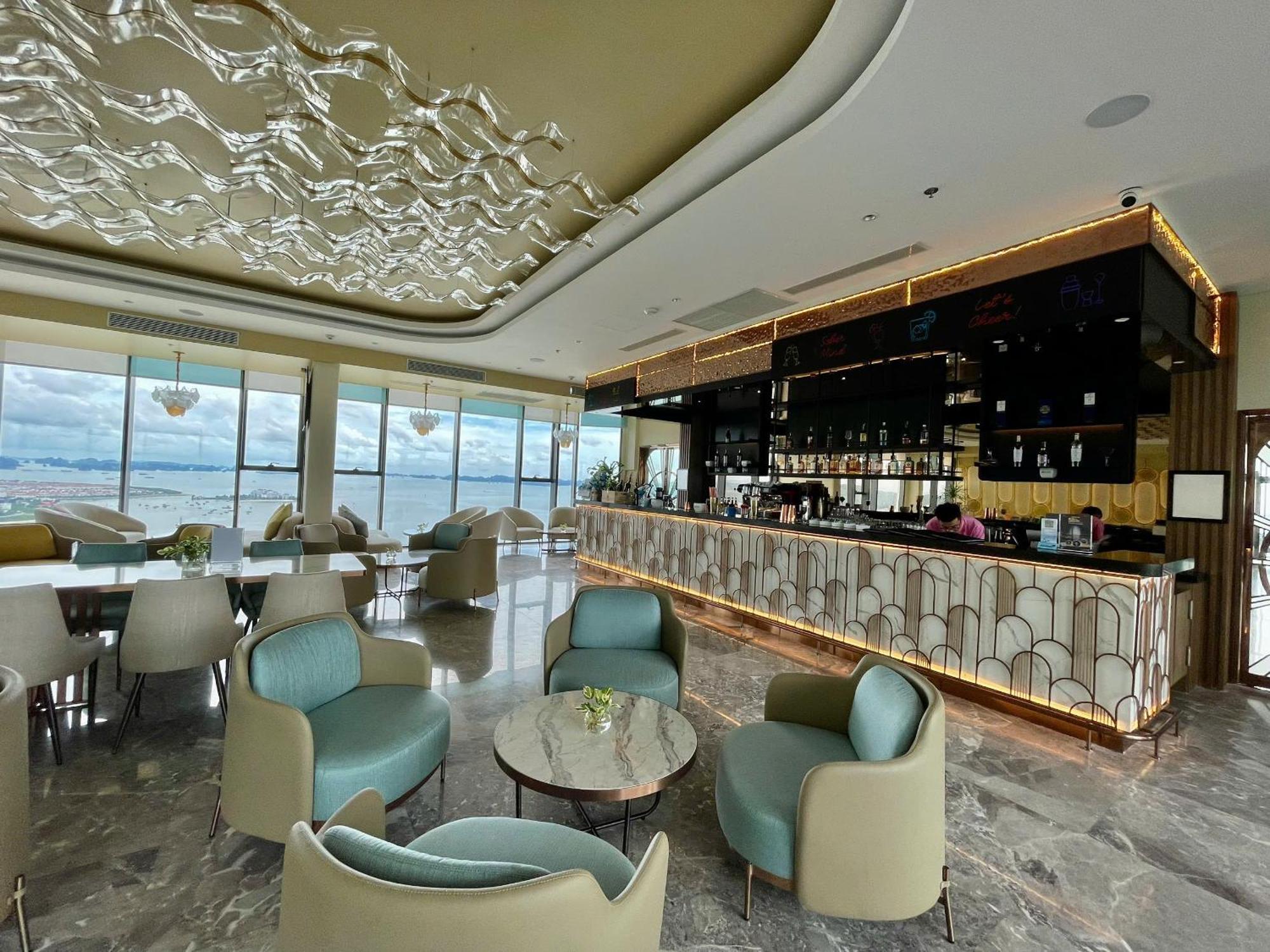 Samset Corner Seaview A La Carte Bay Hạ Long