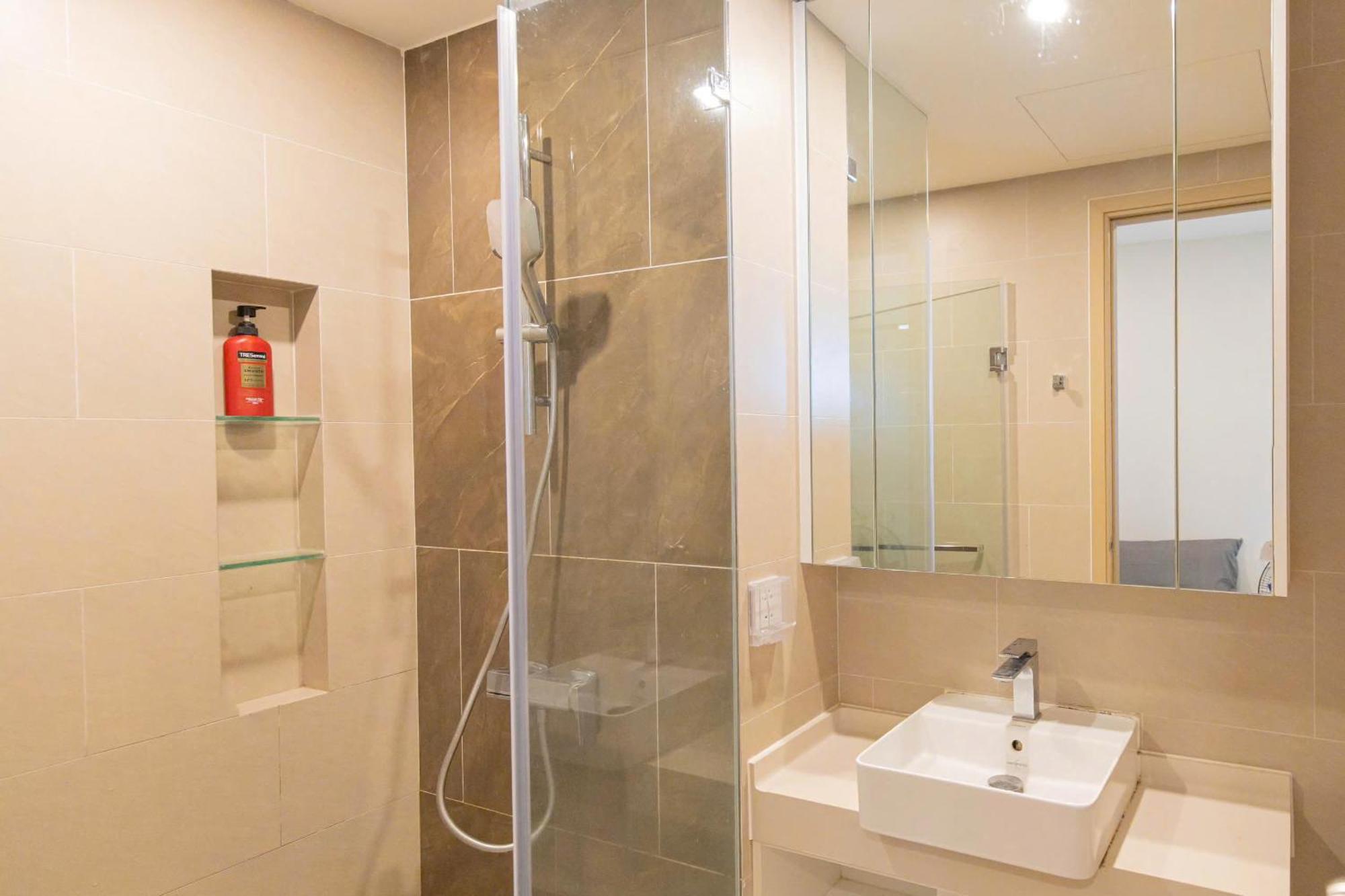 Căn hộ The Song 5 Stars Rex House