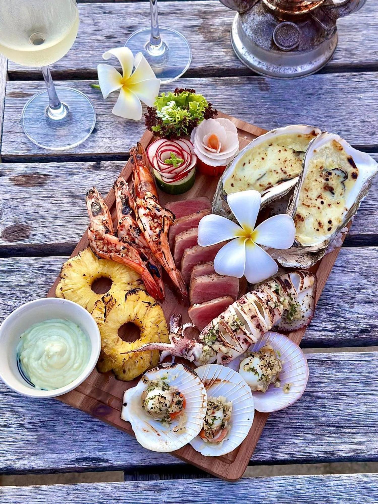 Lahana & Resort