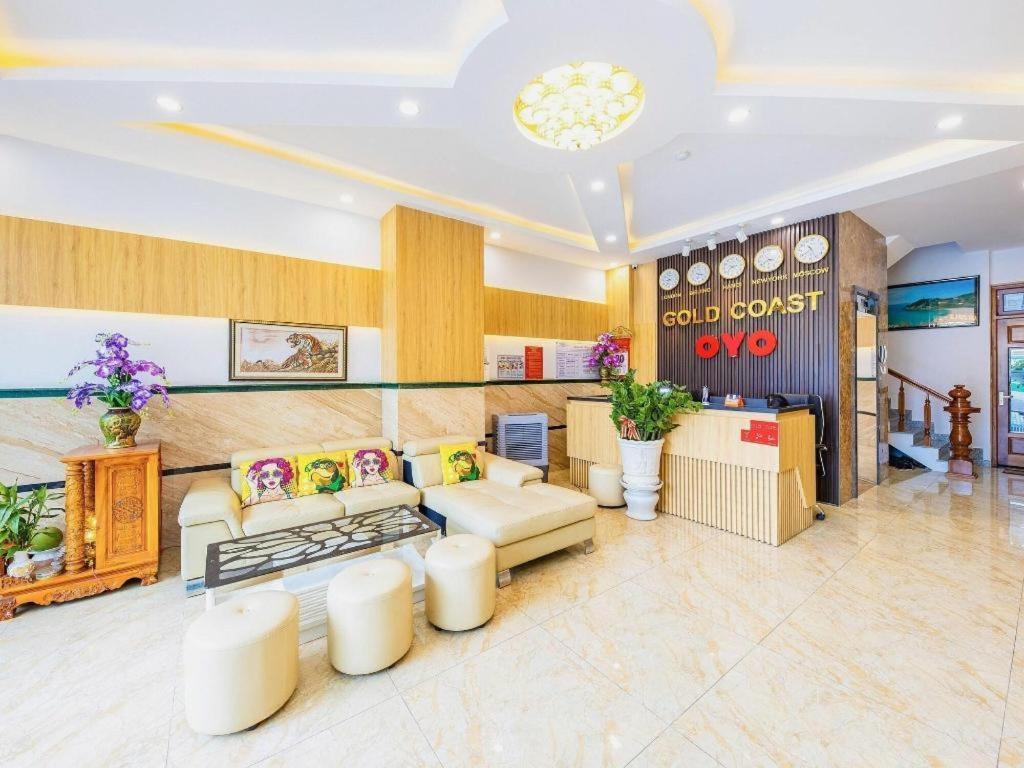 Gold Coast Hotel 2*