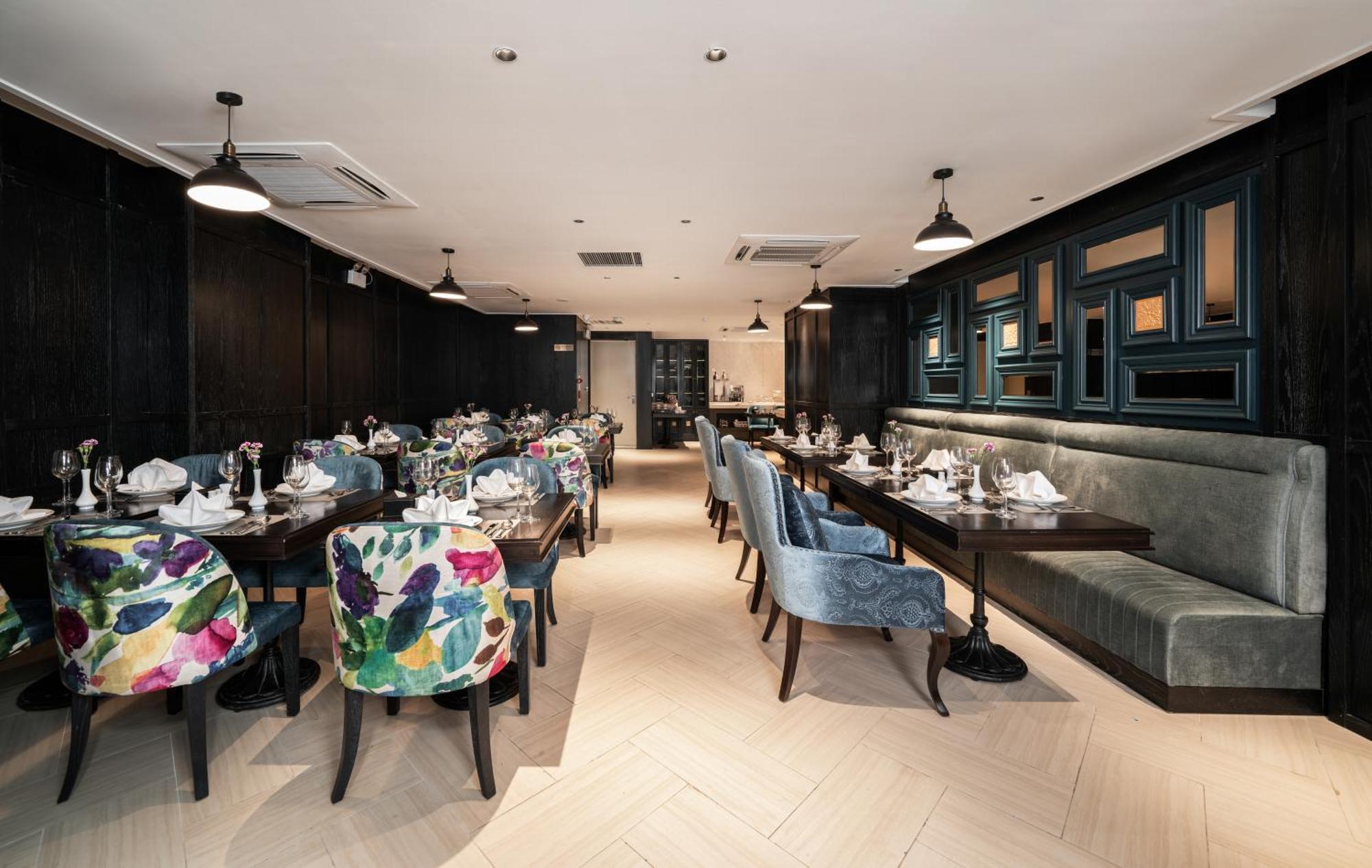 Luxe Paradise & 4* Hà Nội