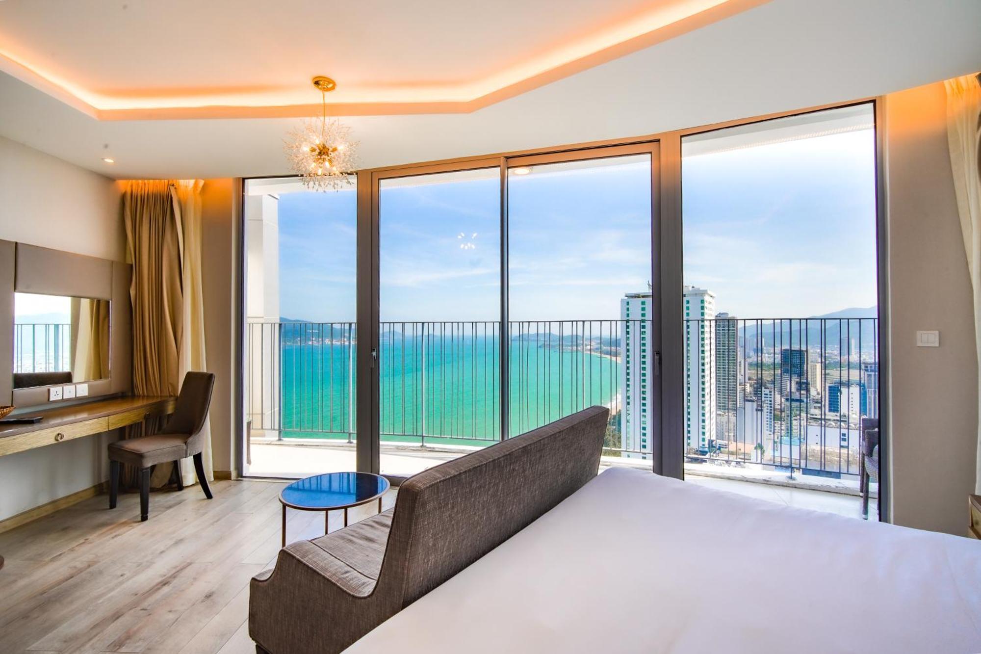 Panorama Seaview Luxury Skyline By Hc Group Apartment