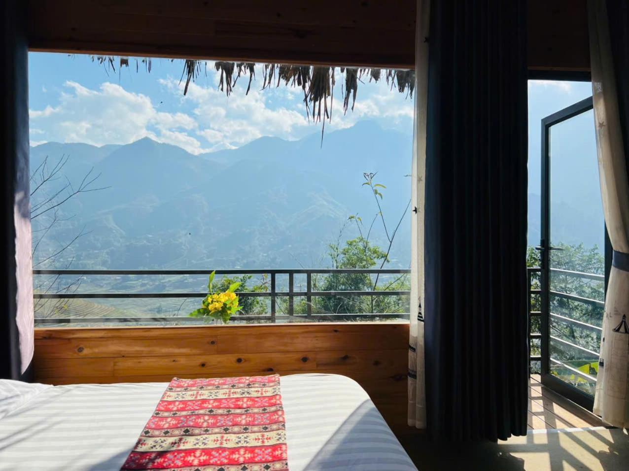Muong Hoa Hillside Homestay *