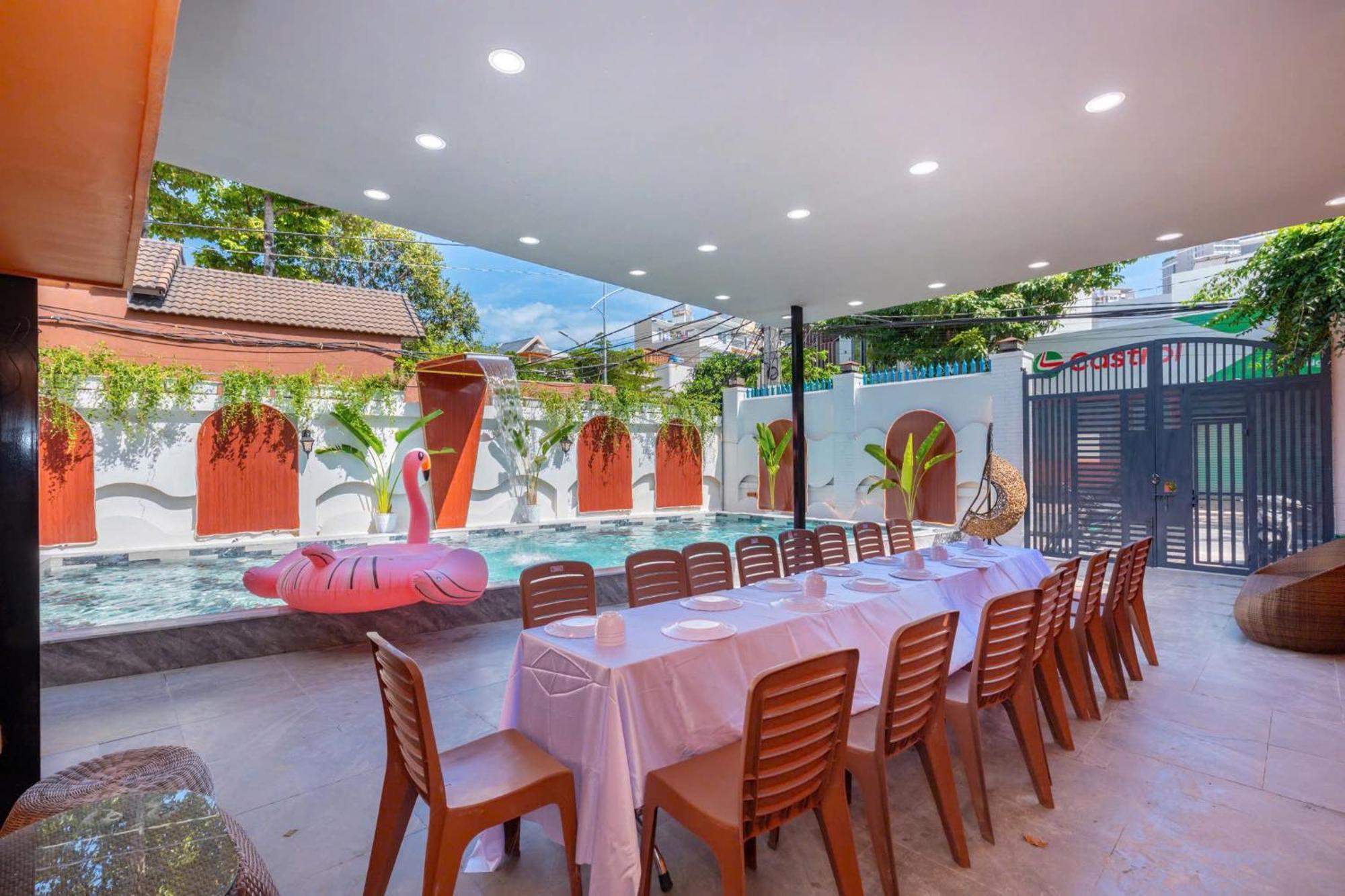 Villa Sunday 168 - Free Bida Karaoke - Gan Bien Bai Sau Thuy *