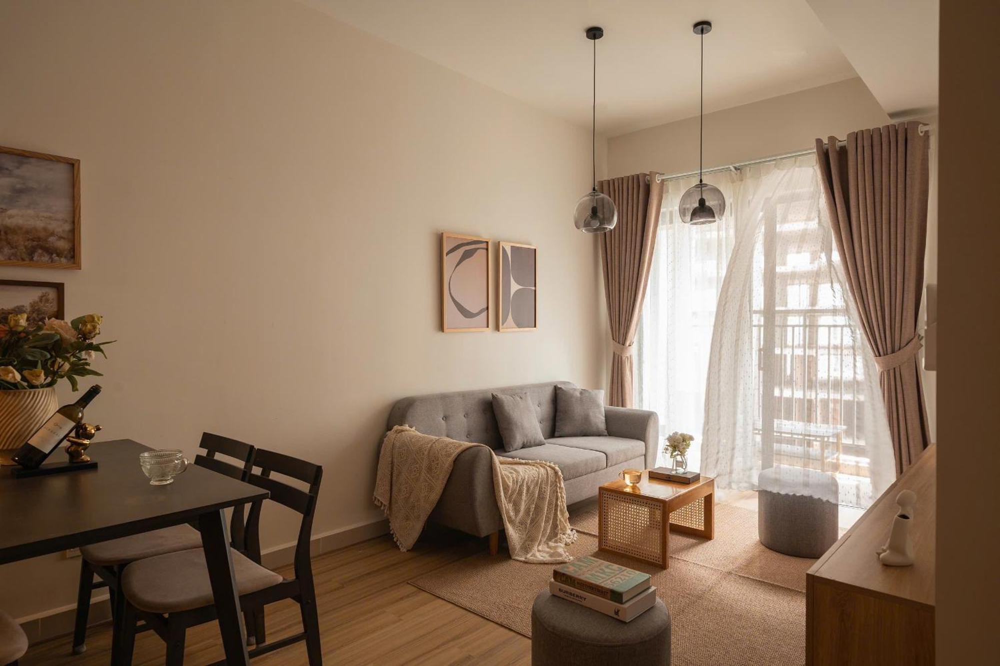 Aparthotel Otis Soho Saigon Balcony 4*