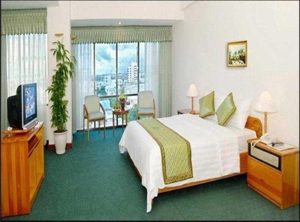Bamboo Hotel 3*