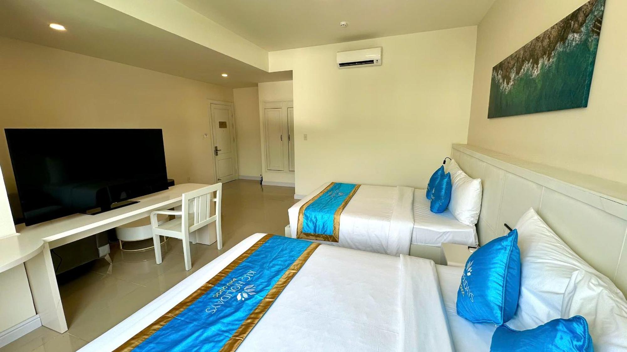 Klc Holidays 4*