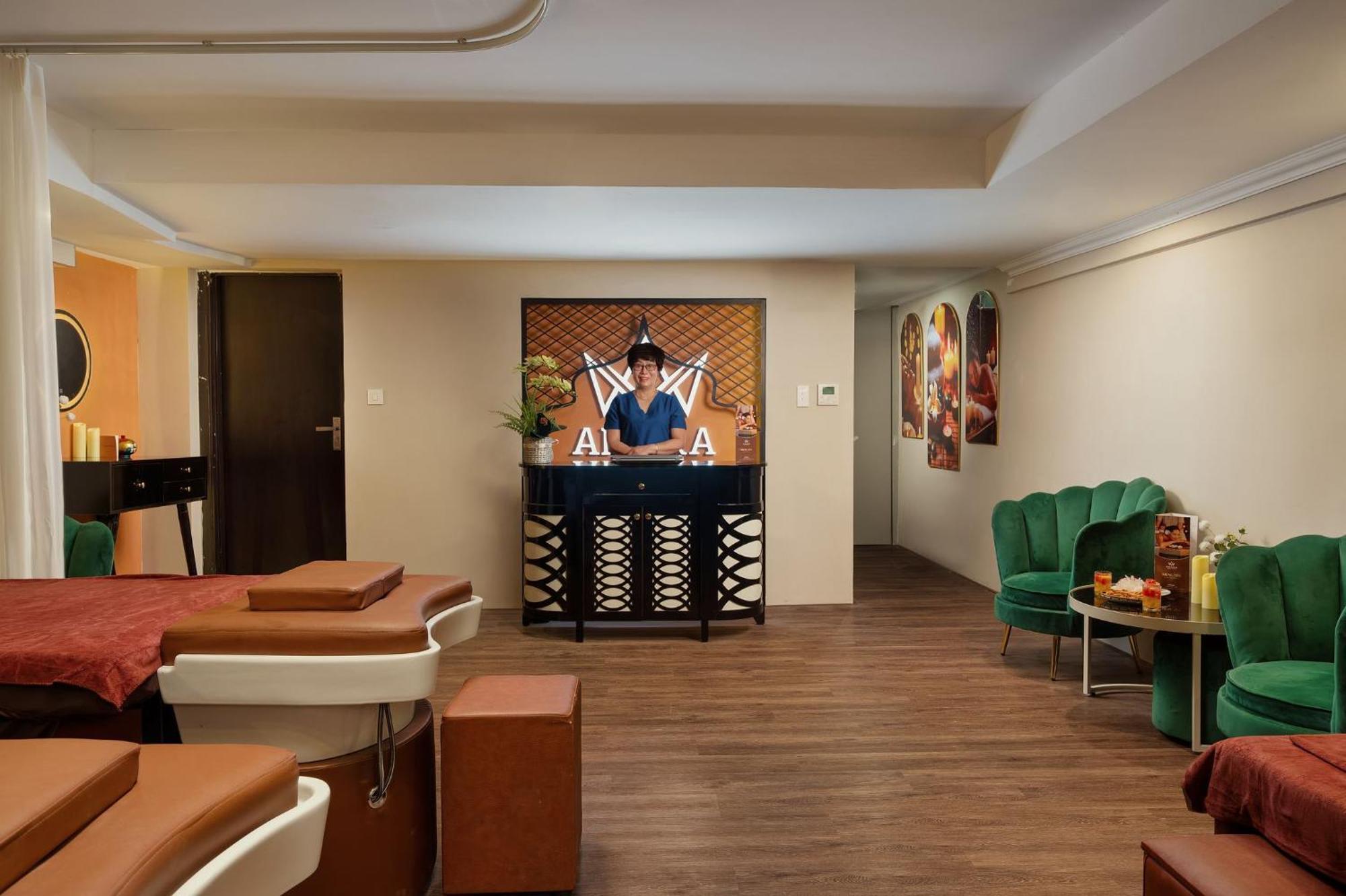 Amara And 4* Hanoi