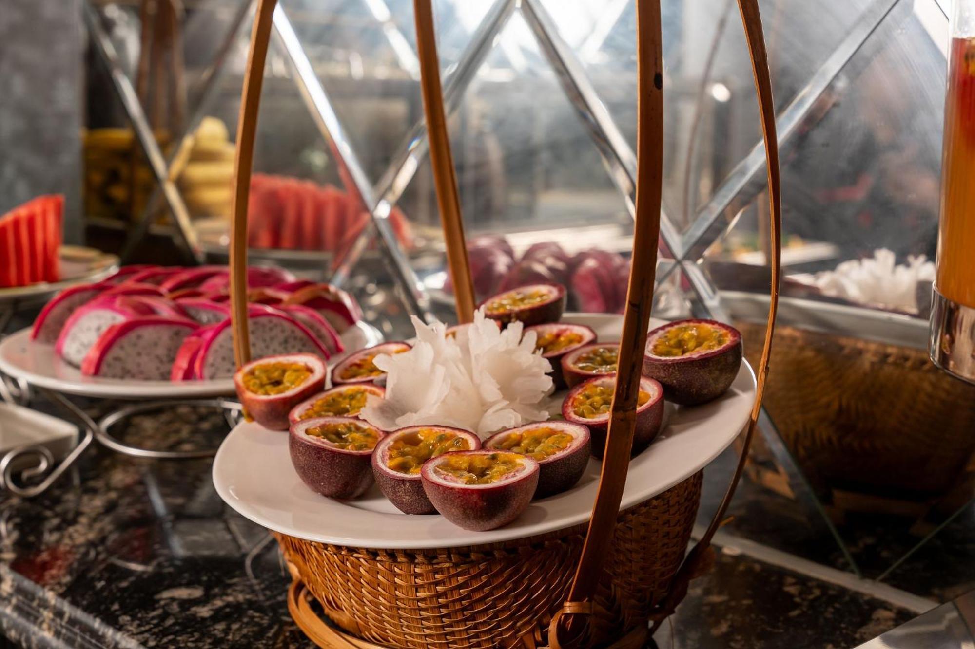 Hotel Amara And