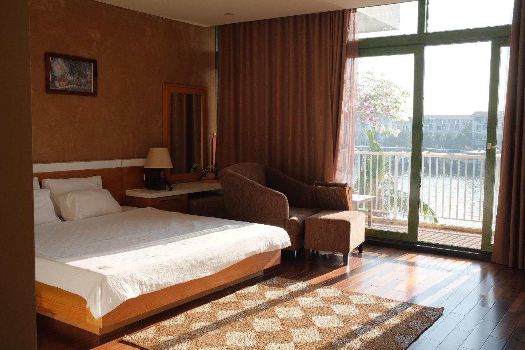 Aparthotel Lamhome Tuan Chau Island