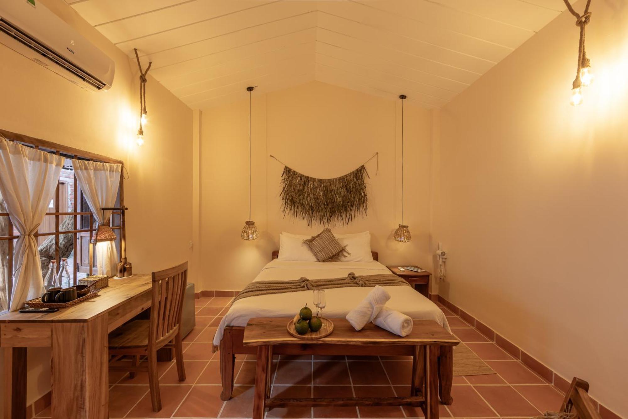 Canaan Resort