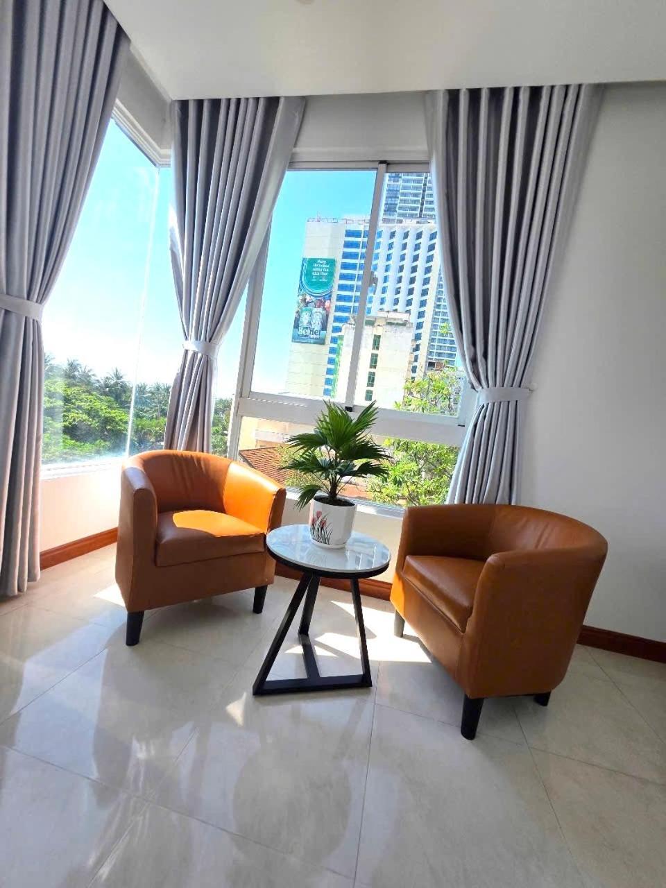 Oasis Hotel Nha Trang
