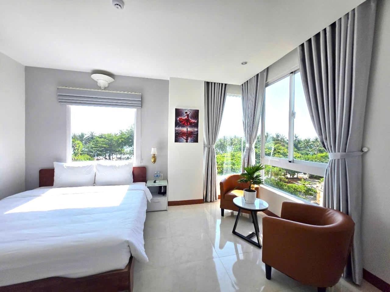 Oasis Nha Trang