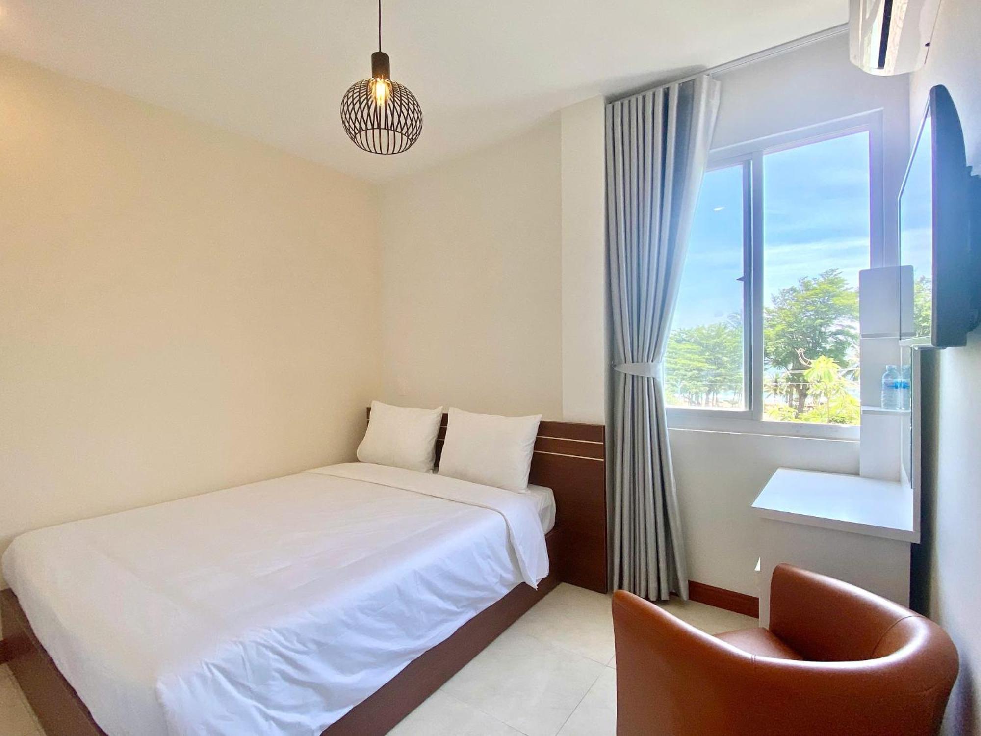 Oasis Hotel Nha Trang