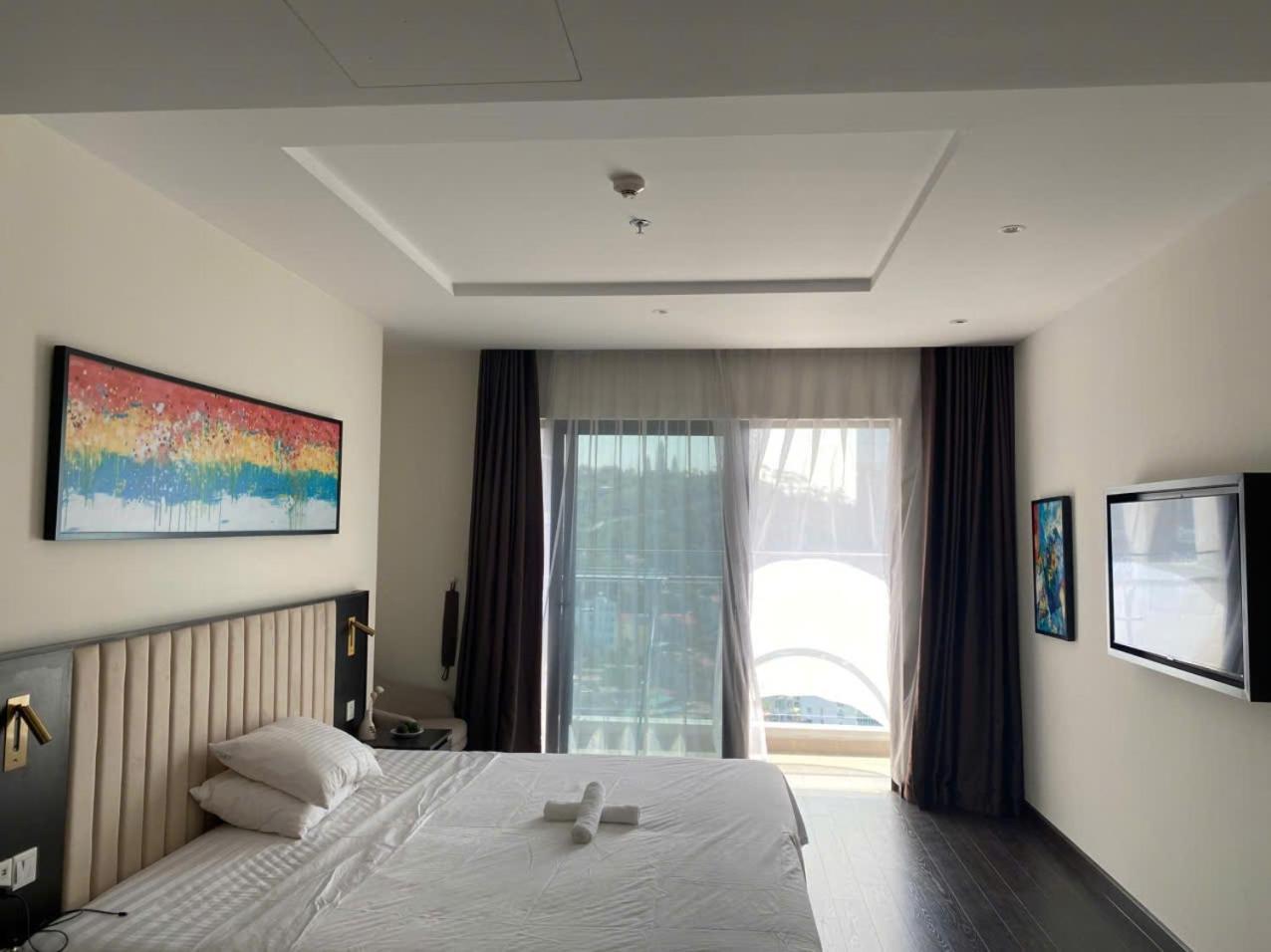Apartment S2 Sapphire Ha Long