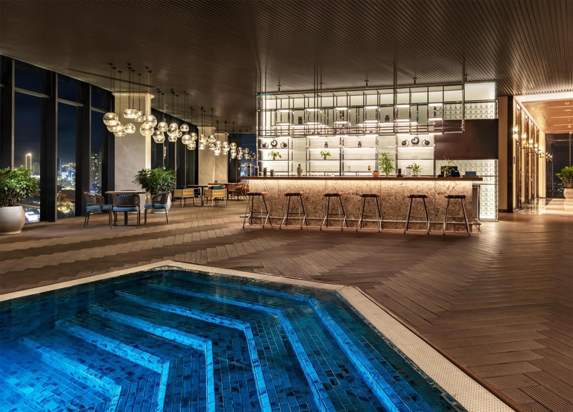 Radisson Blu Bay Ha Long