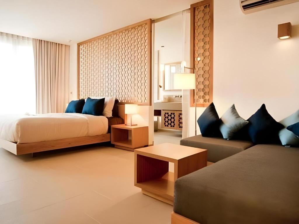 Khách sạn Cwd Hà Nội