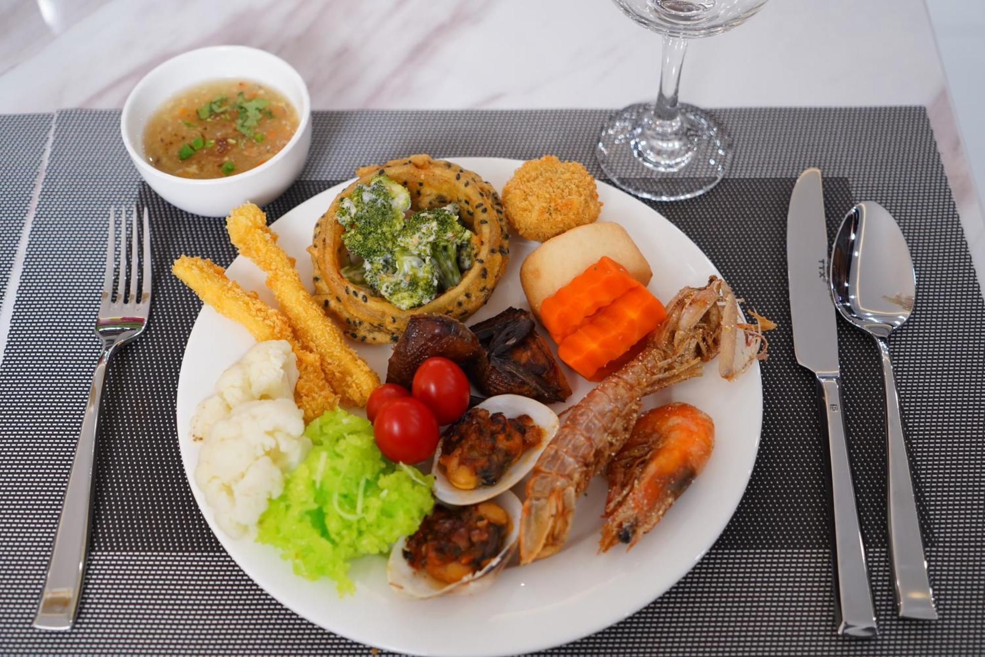 Hotel Bao Minh Radiant 4*