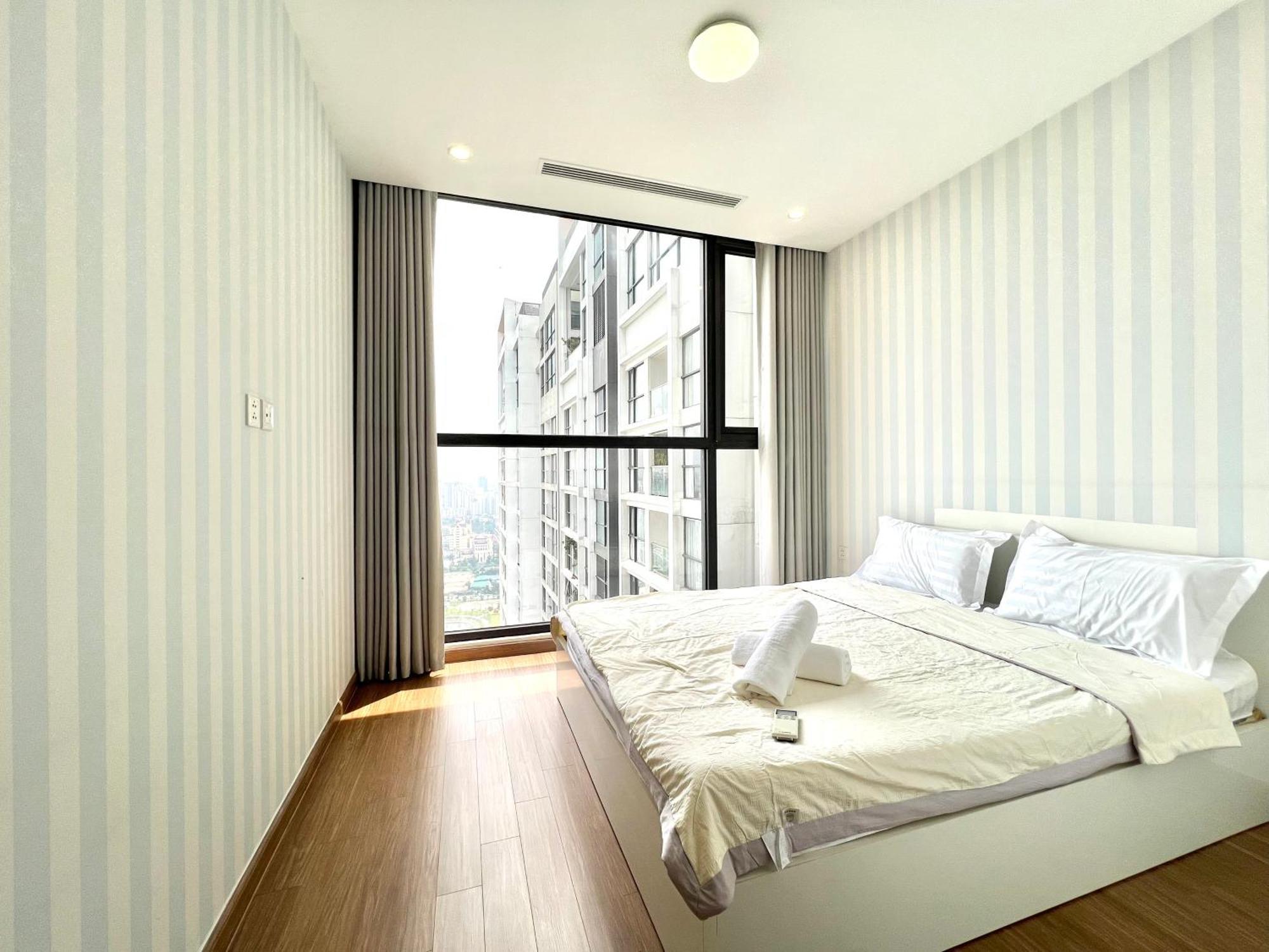 Căn hộ Luxury Vinhomes Skylake *