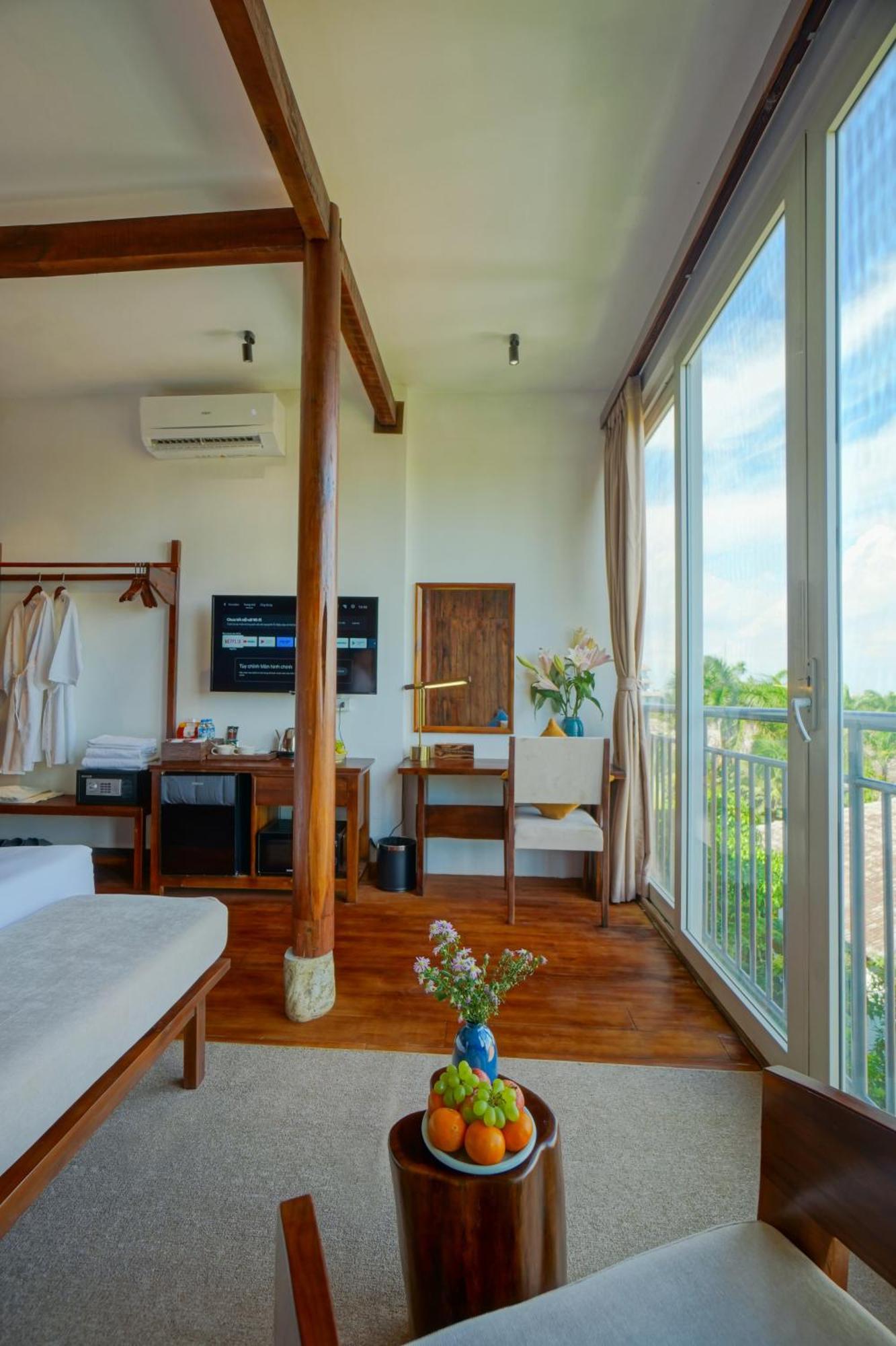 Nexus House Lang Bao Chi 4* TP. Hồ Chí Minh