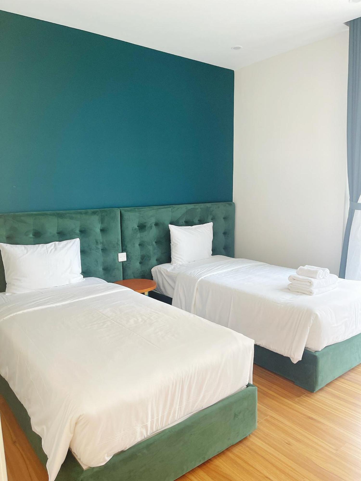Hotel We Young By Hofs - Fireworks & Ocean View