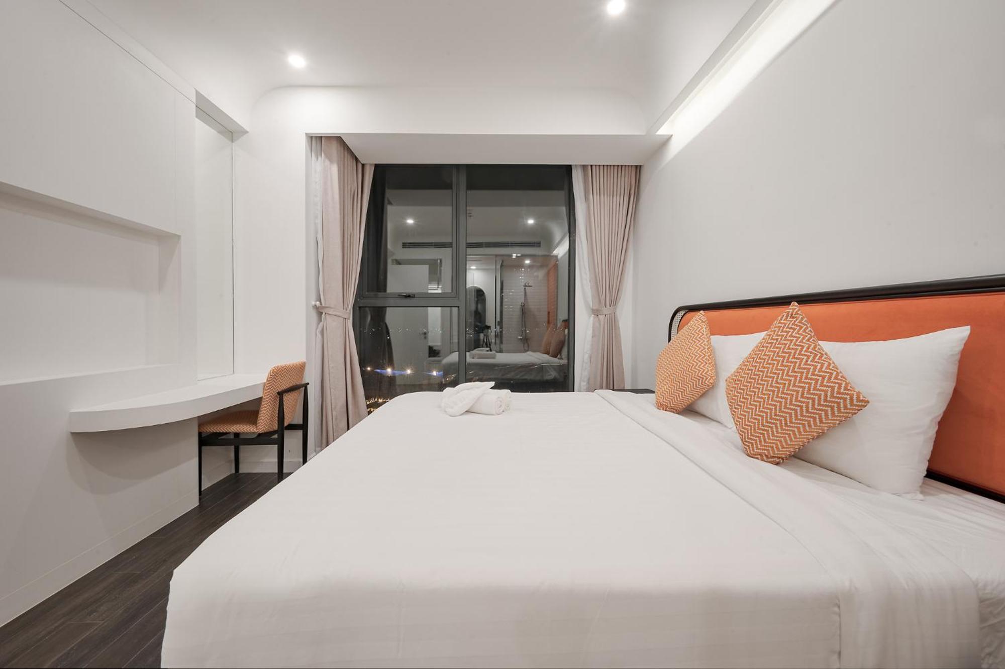 Elyday Hillside - Sea & Firework View 4* Phu Quoc