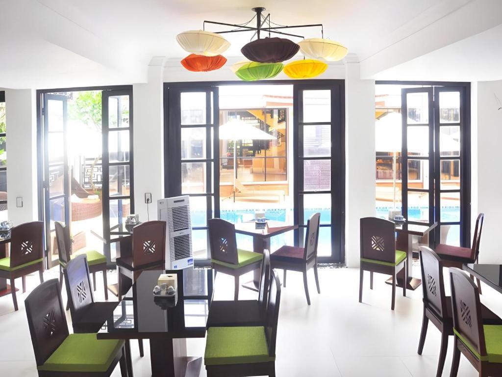 Vinh Hung 2 Hoi An
