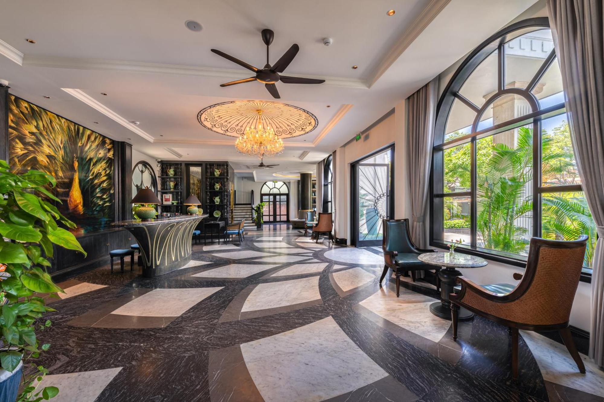 Delicacy & Hotel 4*