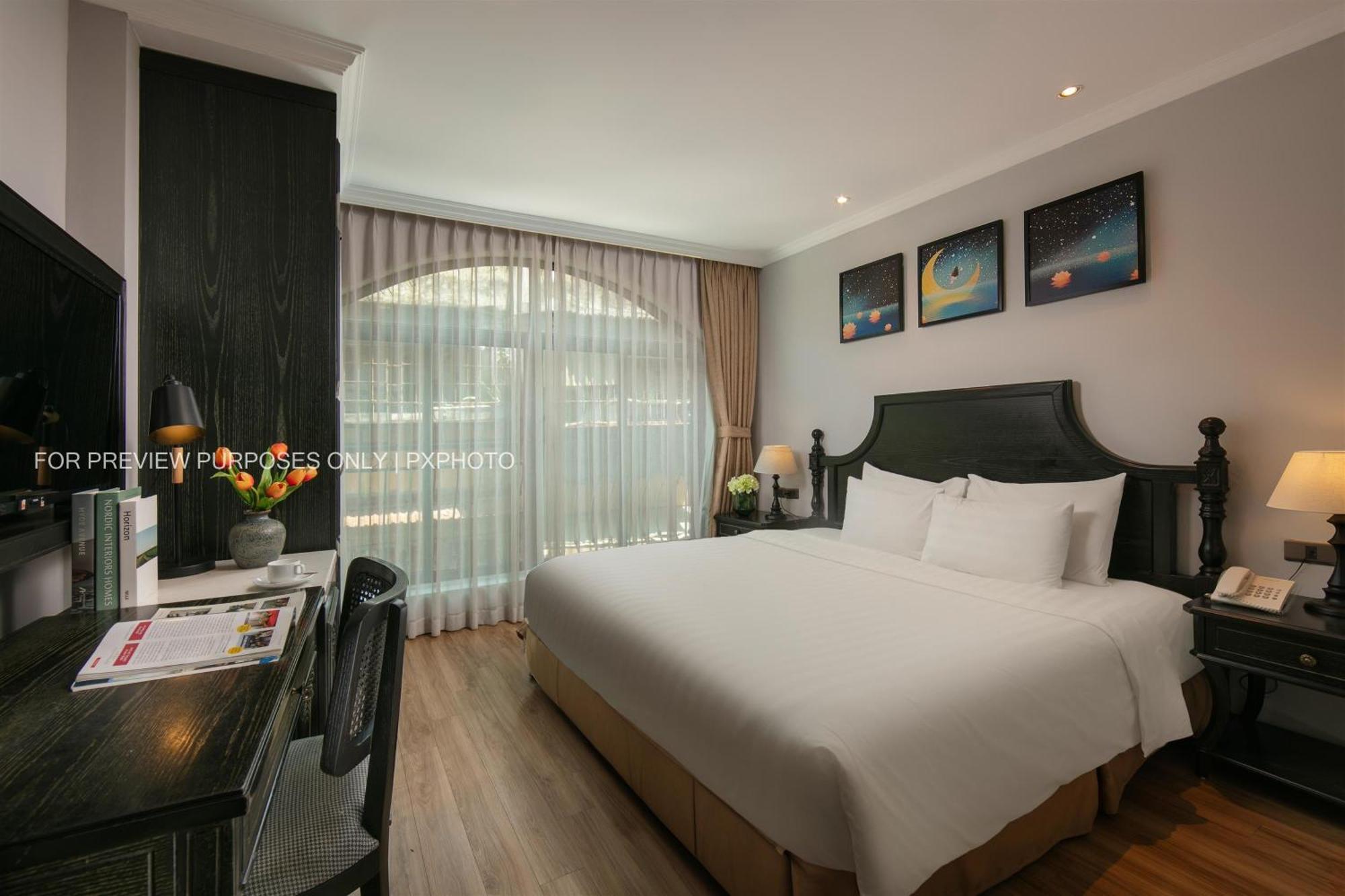 Paradise Grand Hotel 4*