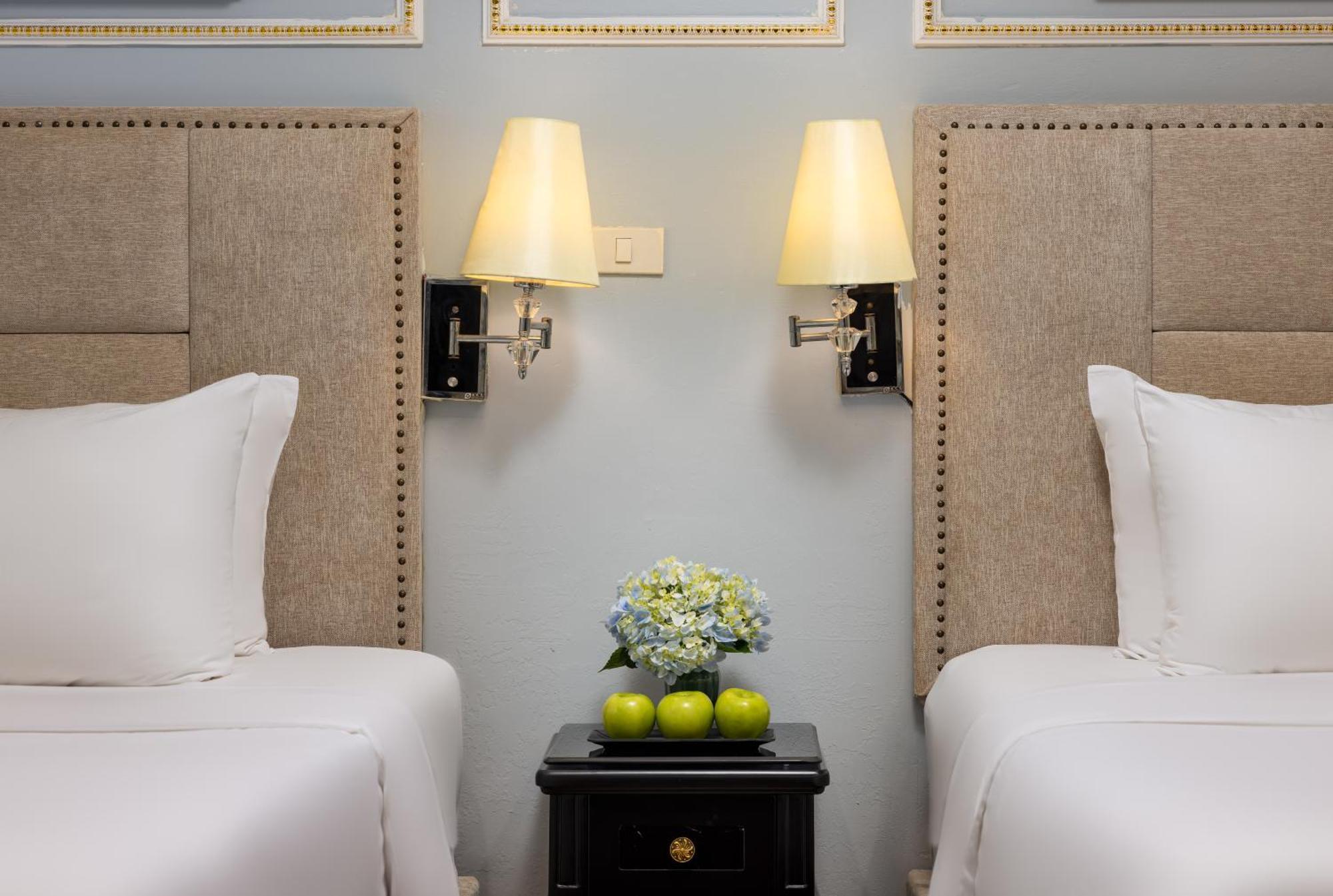 Golden Legend Boutique Hotel