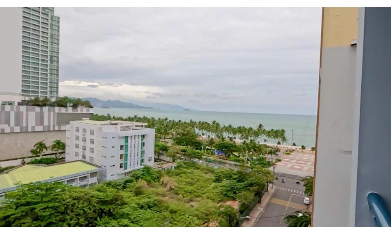 Hotel Tue Tinh Tower