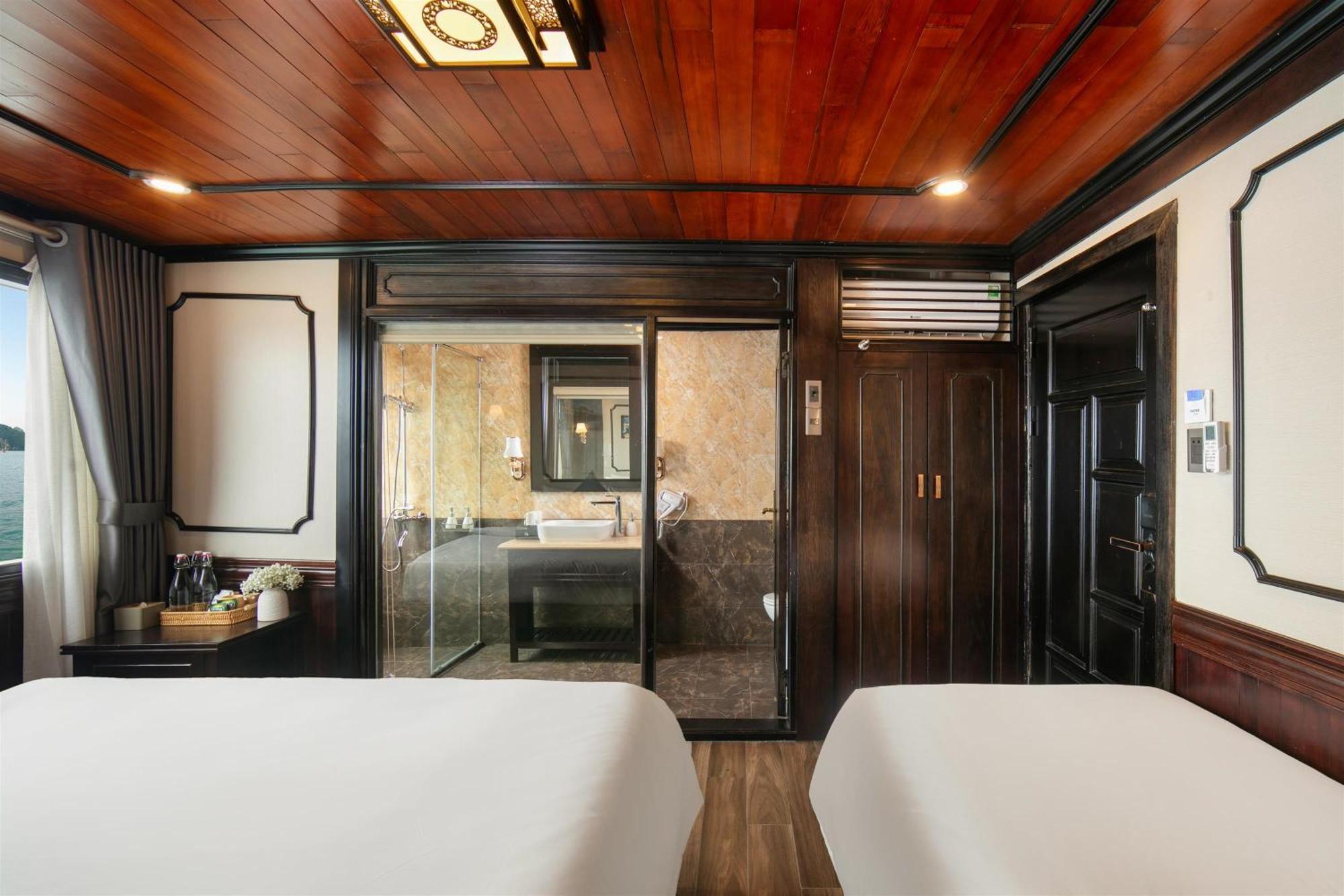 Botel Arcady Cruise Ha Long
