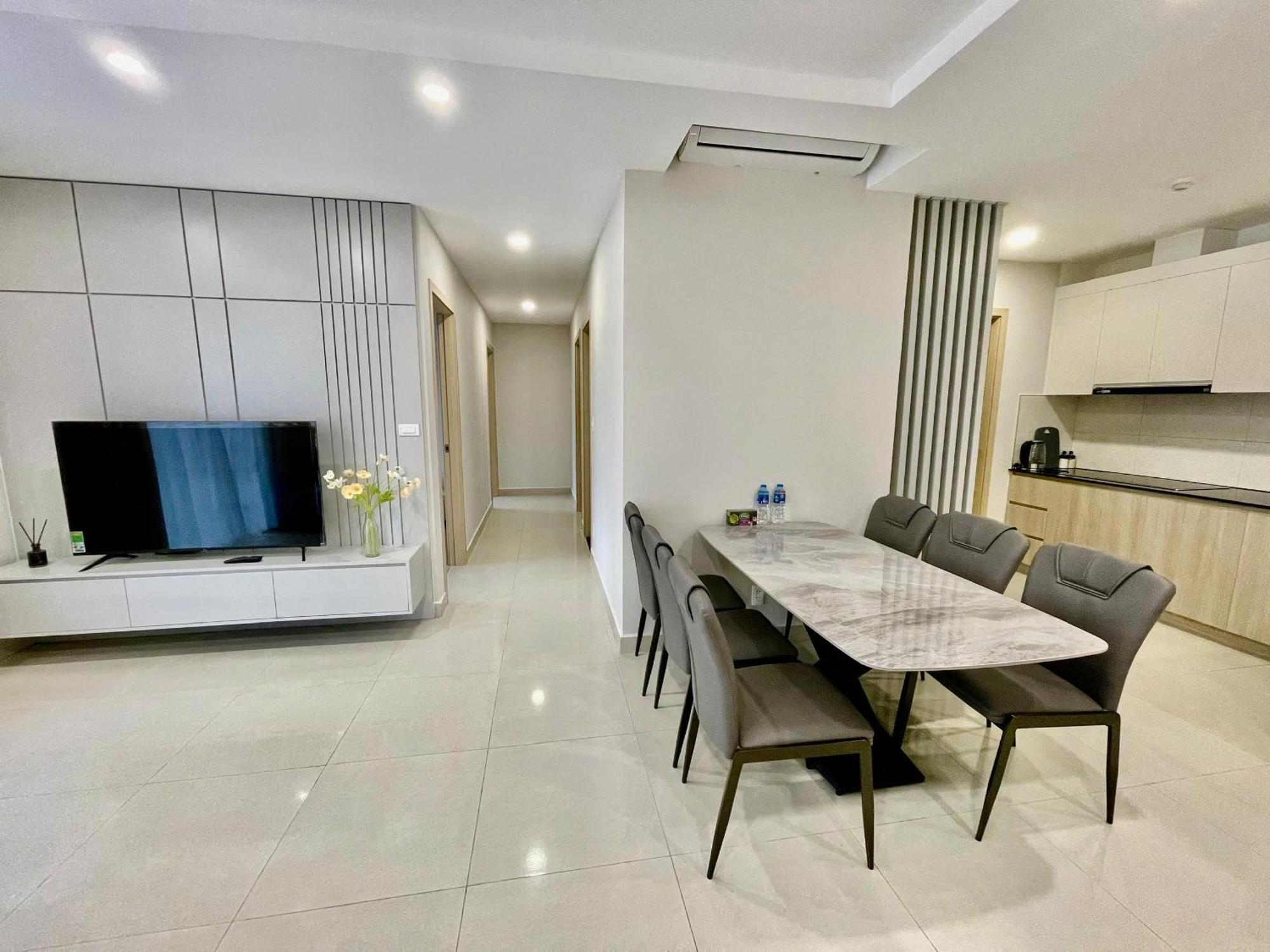 Apartment By's House- Ho View Bien *