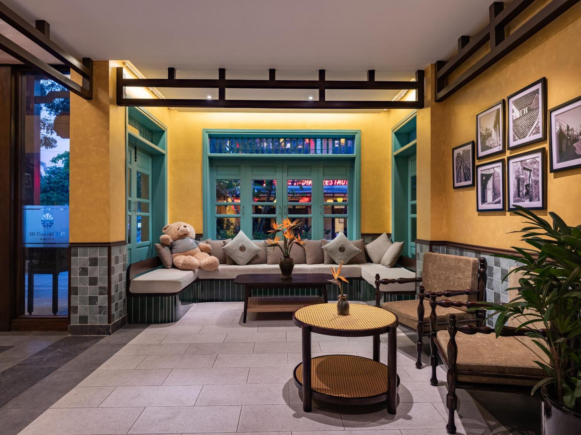 The Signature Hotel 5*