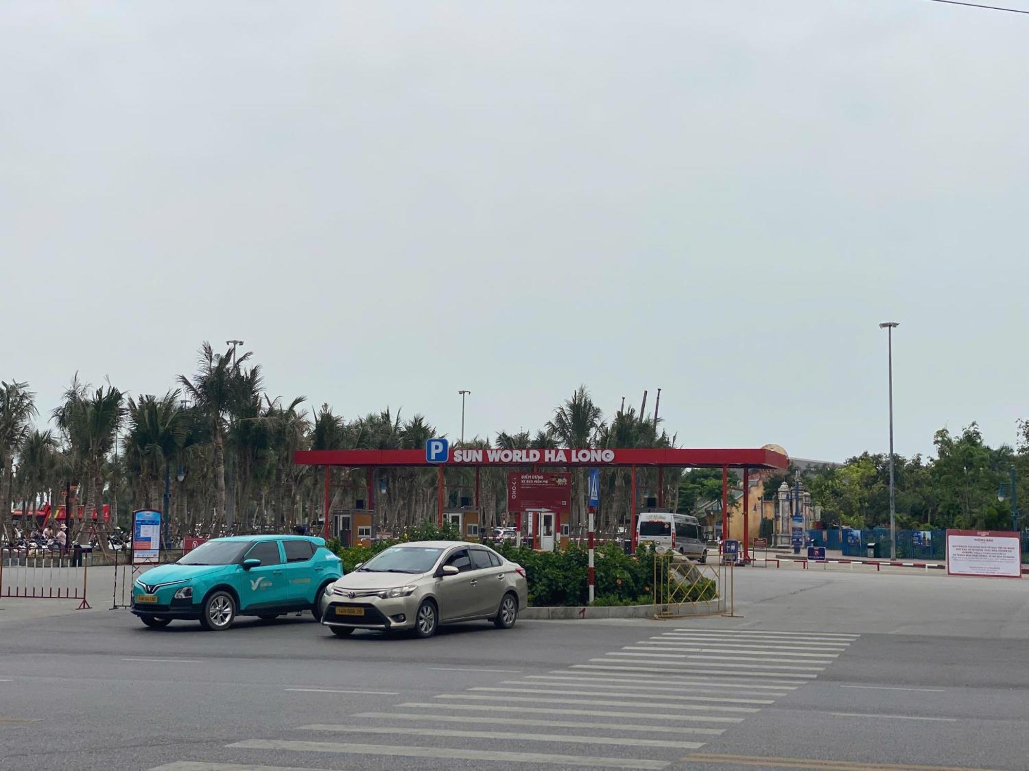Dragon Castle Bai Chay Quang Ninh Apartment