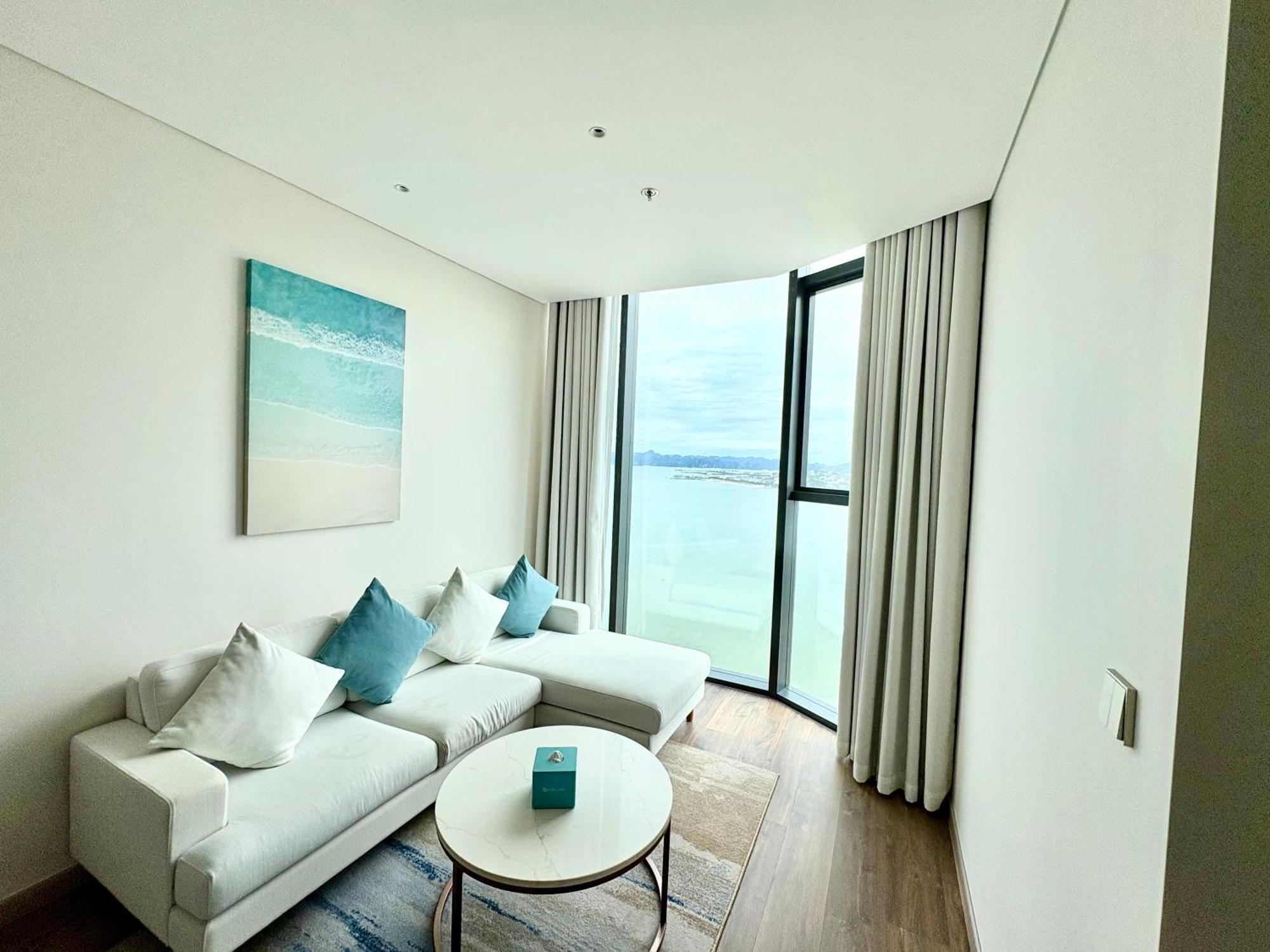 Oceanview Alacarte Hotel