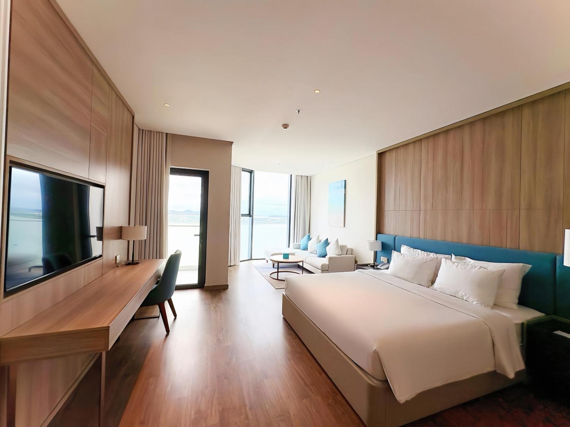 Oceanview Alacarte Hotel 5*