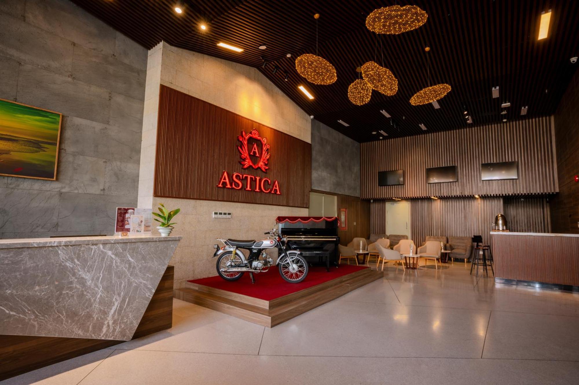 Astica Hotel 4*