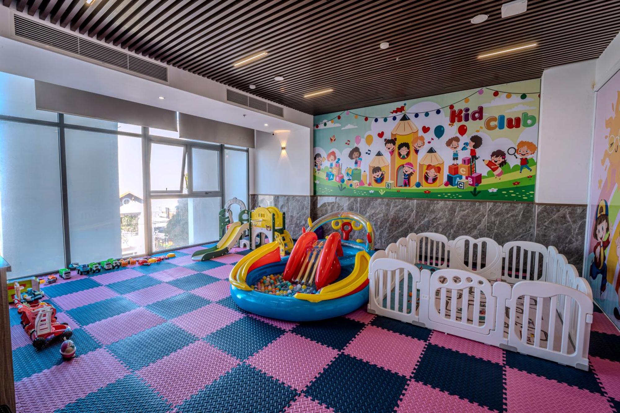 Hotel Astica Nha Trang