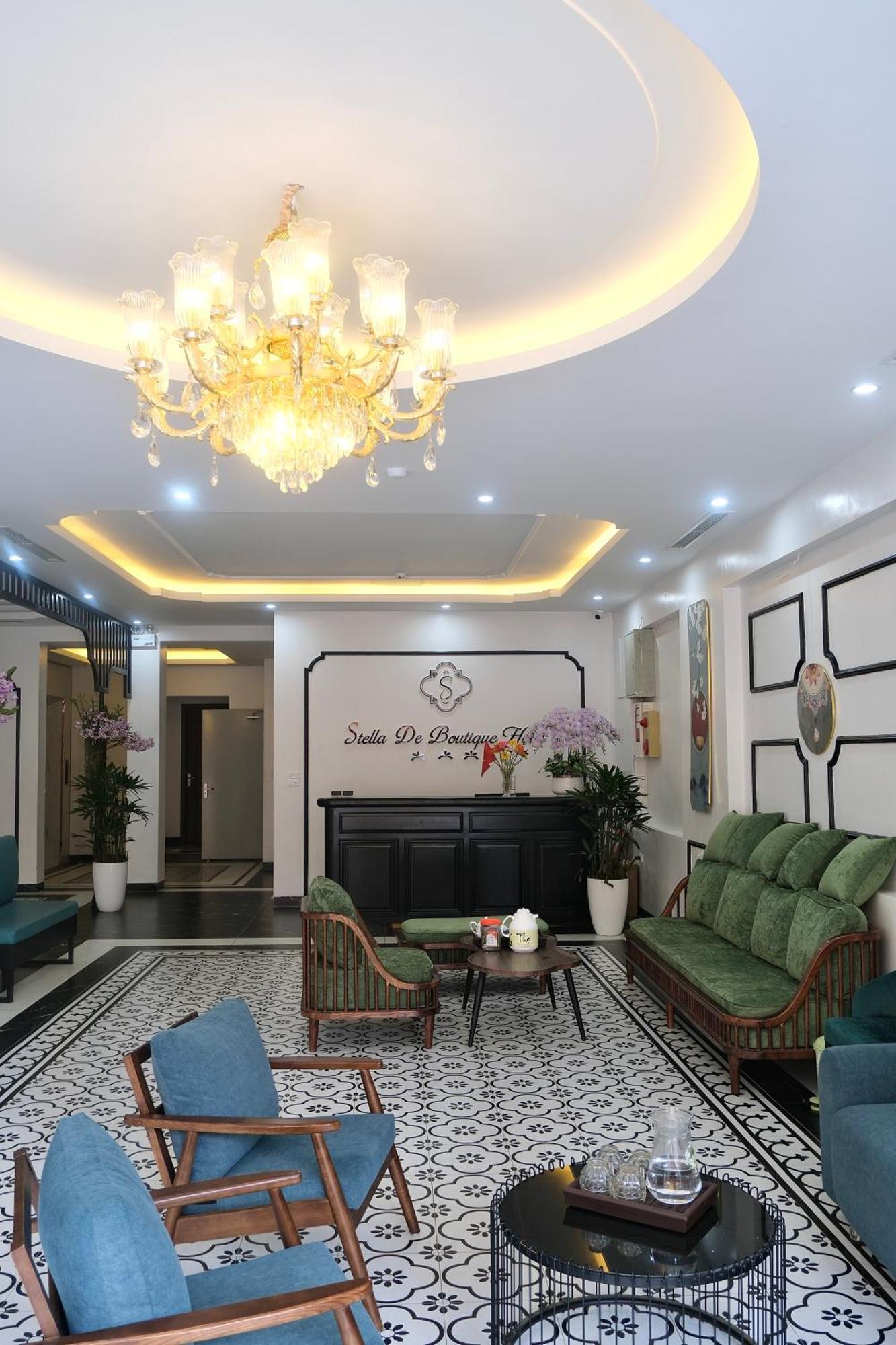 Stella De Boutique 3*