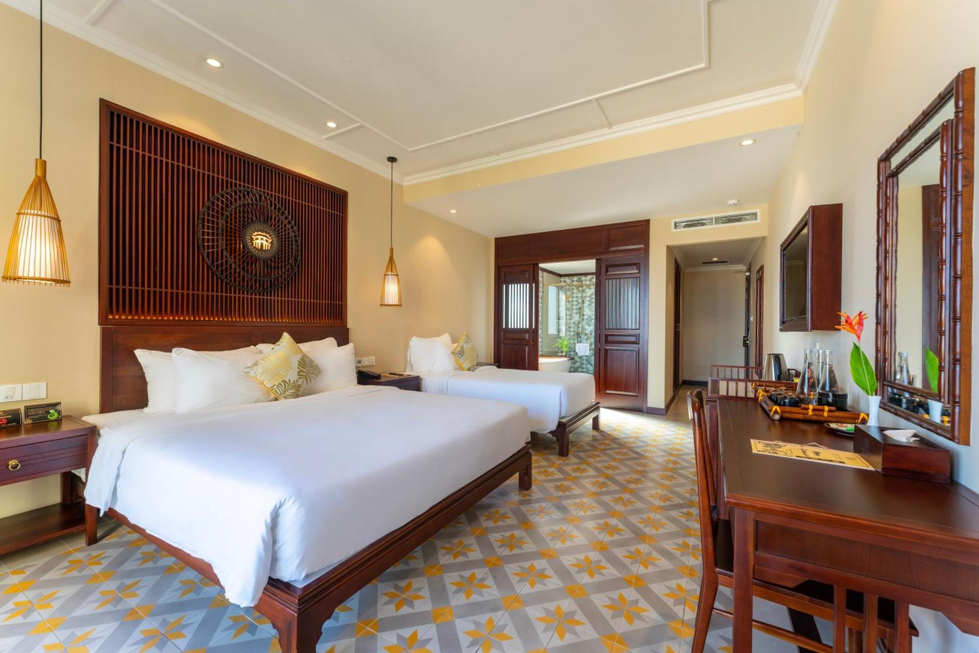Ahoy Boutique & Hotel