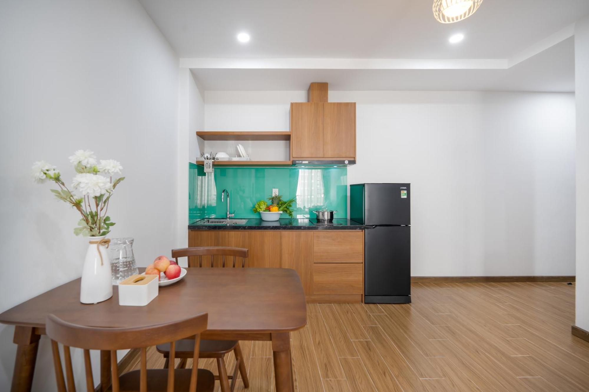 Samatha & Apartment
