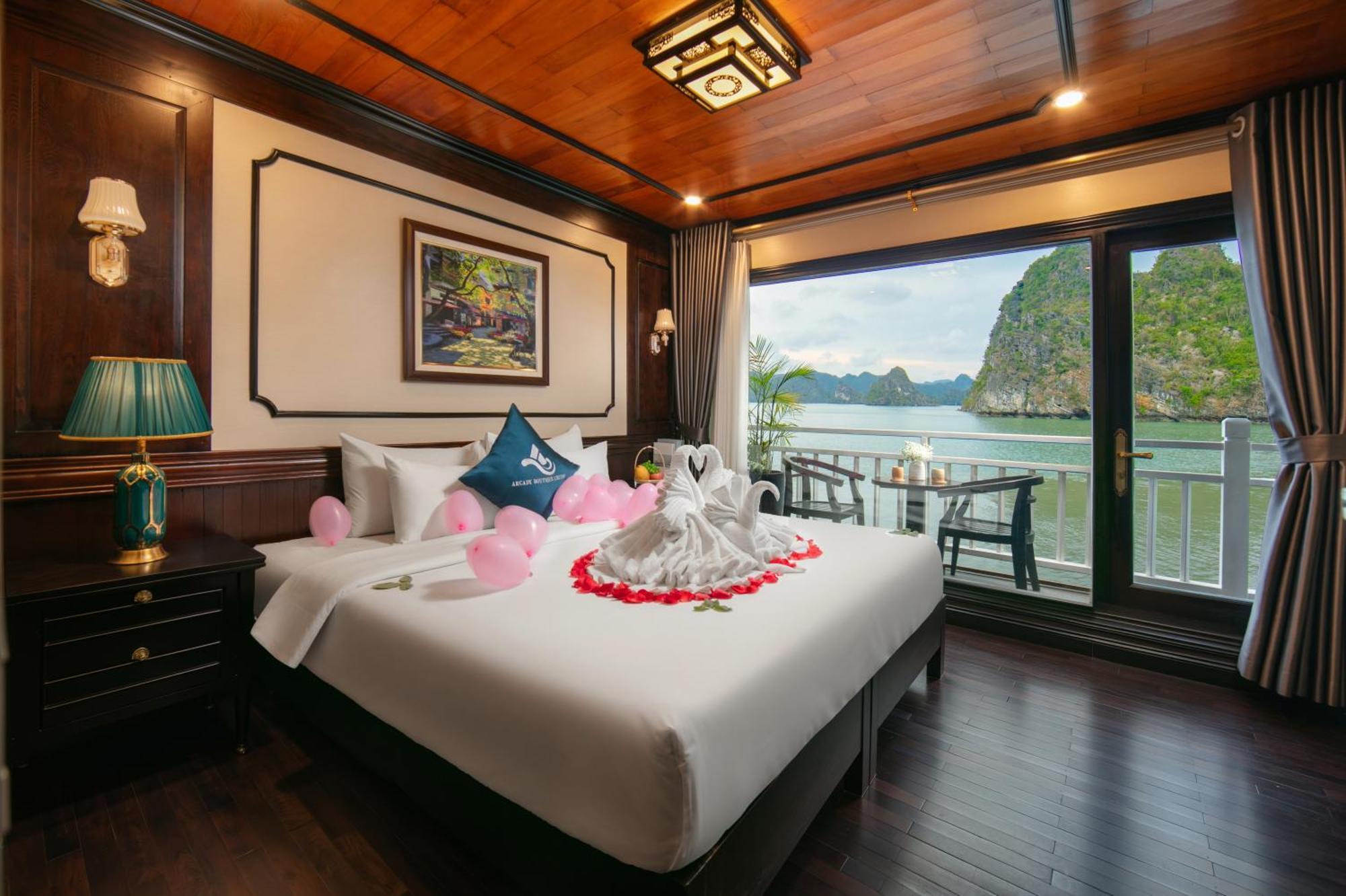  Arcady Boutique Cruise Hạ Long